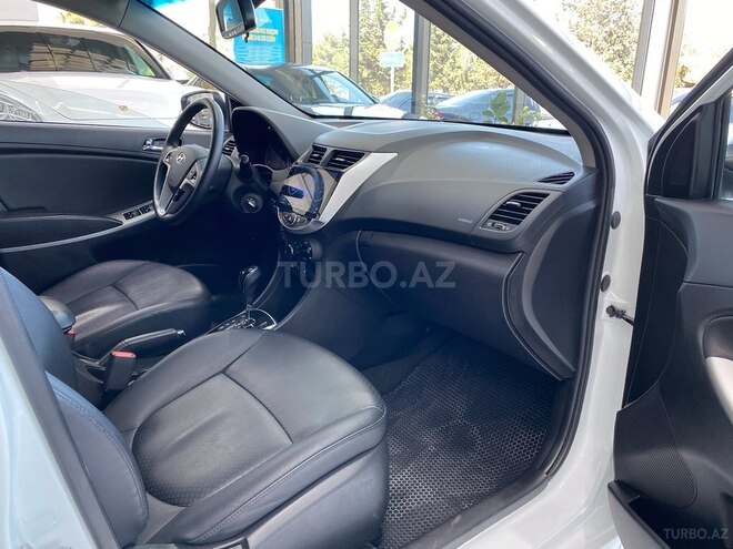 Hyundai Accent 2012, 110,000 km - 1.6 l - Sumqayıt