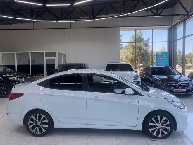 Hyundai Accent 2012, 110,000 km - 1.6 l - Sumqayıt