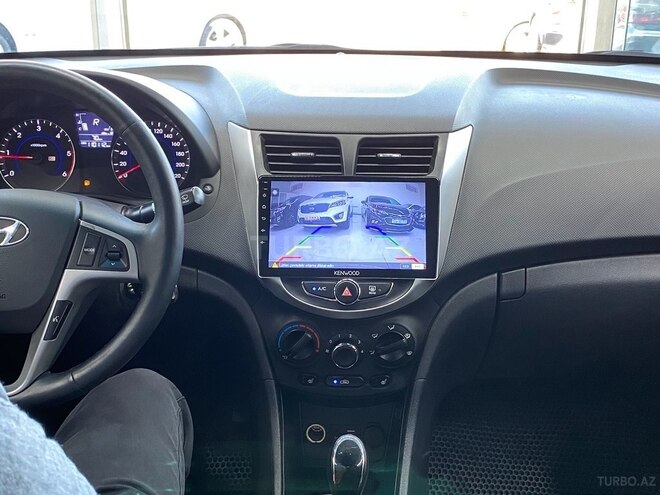 Hyundai Accent 2012, 110,000 km - 1.6 l - Sumqayıt