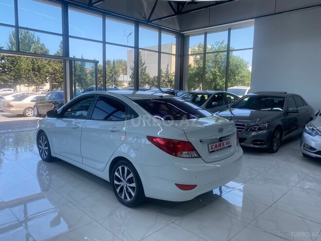 Hyundai Accent 2012, 110,000 km - 1.6 l - Sumqayıt