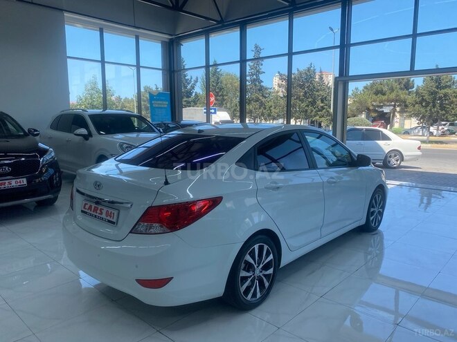 Hyundai Accent 2012, 110,000 km - 1.6 l - Sumqayıt