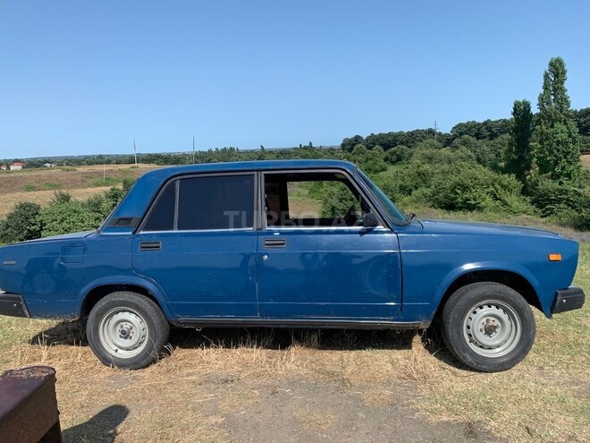 LADA (VAZ) 2107 2001, 85,000 km - 1.6 л - Masallı