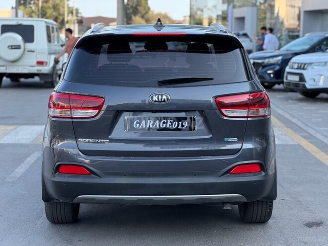 Kia Sorento-6