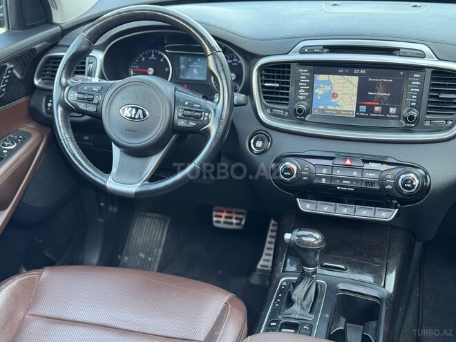 Kia Sorento-9