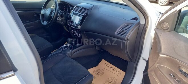 Mitsubishi Outlander Sport 2015, 98,000 km - 2.0 л - Bakı