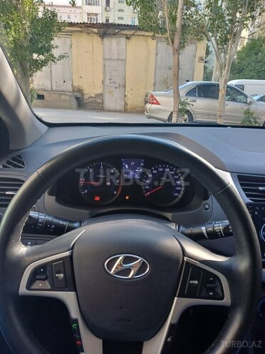 Hyundai Accent 2012, 110,000 km - 1.6 l - Sumqayıt