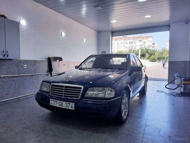 Mercedes C 200 1995, 320,000 km - 2.0 л - Bakı