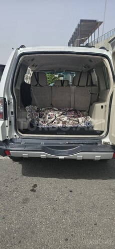 Mitsubishi Pajero 2008, 230,000 km - 3.0 l - Bakı