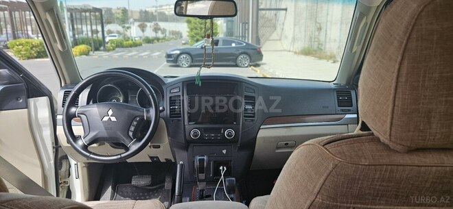 Mitsubishi Pajero 2008, 230,000 km - 3.0 l - Bakı