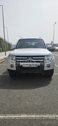 Mitsubishi Pajero 2008, 230,000 km - 3.0 l - Bakı