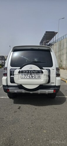 Mitsubishi Pajero 2008, 230,000 km - 3.0 l - Bakı