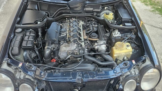 Mercedes E 270 2000, 471,000 km - 2.7 l - Bakı