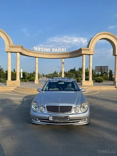 Mercedes E 240 2002, 288,000 km - 2.4 l - Mingəçevir