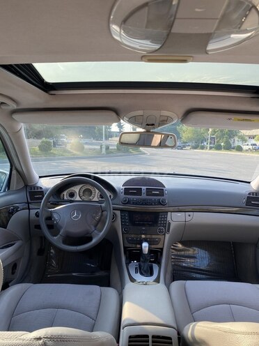 Mercedes E 240 2002, 288,000 km - 2.4 l - Mingəçevir