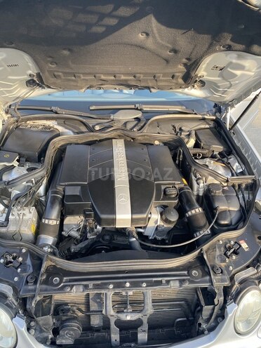 Mercedes E 240 2002, 288,000 km - 2.4 l - Mingəçevir