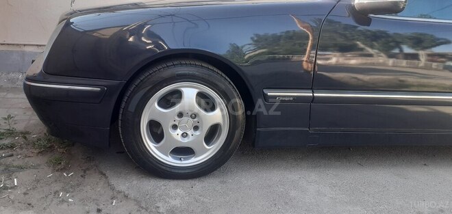 Mercedes E 270 2000, 471,000 km - 2.7 l - Bakı