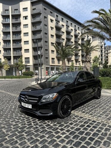 Mercedes C 300 2015, 107,826 km - 2.0 l - Bakı