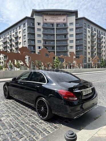 Mercedes C 300 2015, 107,826 km - 2.0 l - Bakı