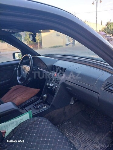 Mercedes C 220 1994, 380,000 km - 2.2 l - Biləsuvar