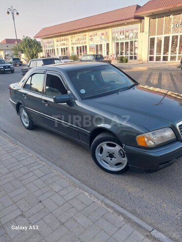 Mercedes C 220 1994, 380,000 km - 2.2 l - Biləsuvar