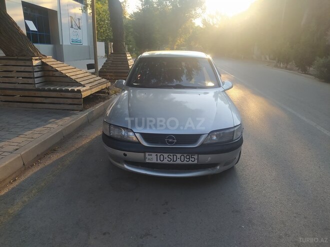 Opel Vectra 1996, 365,000 km - 2.0 l - Sumqayıt