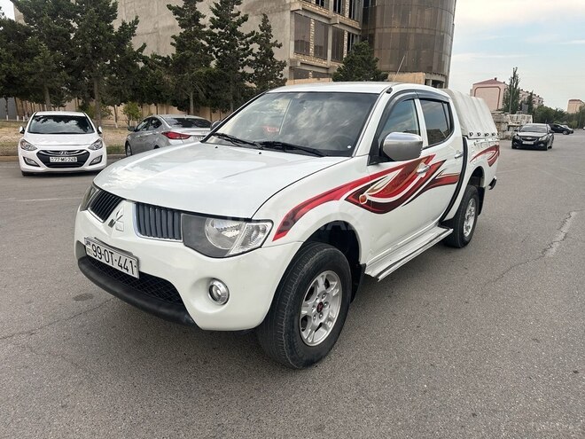 Mitsubishi L200 2007, 205,000 km - 2.5 l - Bakı