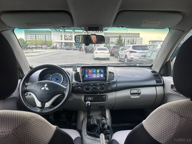 Mitsubishi L200 2007, 205,000 km - 2.5 l - Bakı