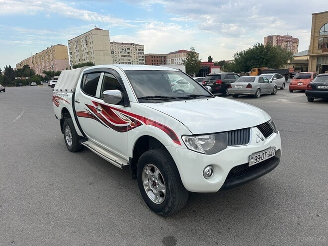 Mitsubishi L200 2007, 205,000 km - 2.5 l - Bakı