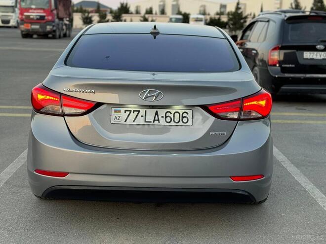 Hyundai Elantra 2015, 178,000 km - 1.8 l - Bakı