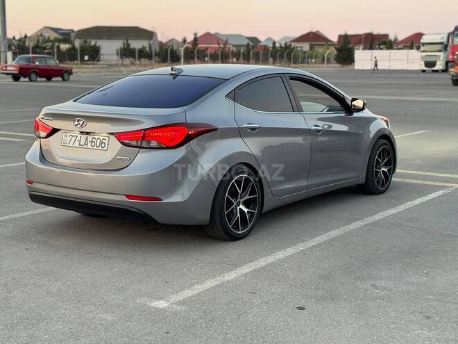 Hyundai Elantra 2015, 178,000 km - 1.8 l - Bakı