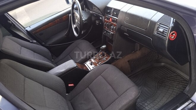Mercedes C 200 2000, 149,500 km - 2.0 l - Bakı