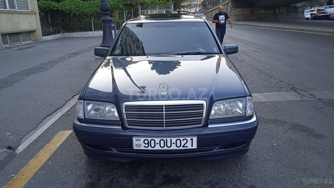 Mercedes C 200 2000, 149,500 km - 2.0 l - Bakı