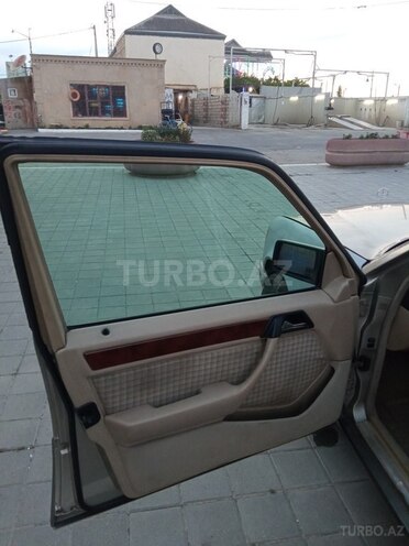 Mercedes E 280 1994, 284,000 km - 2.8 l - Siyəzən