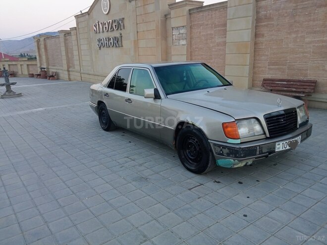 Mercedes E 280 1994, 284,000 km - 2.8 l - Siyəzən