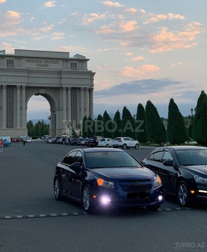 Chevrolet Cruze 2014, 376,000 km - 1.4 л - Gəncə