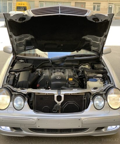 Mercedes E 320 2001, 378,012 km - 3.2 l - Bakı