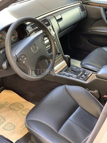 Mercedes E 320 2001, 378,012 km - 3.2 l - Bakı
