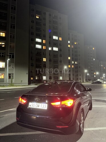 Hyundai Elantra 2015, 238,551 km - 1.8 l - Bakı