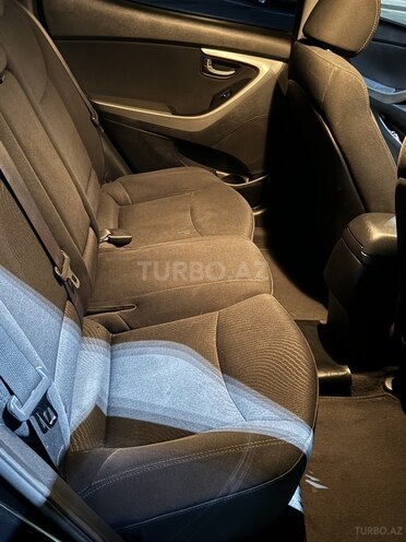 Hyundai Elantra 2015, 238,551 km - 1.8 l - Bakı