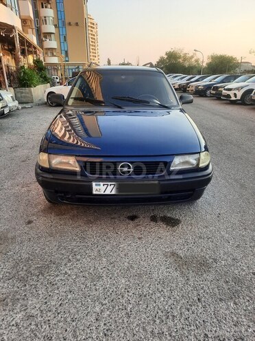 Opel Astra 1996, 569,804 km - 1.6 l - Zaqatala