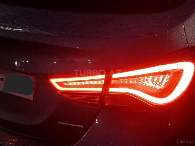 Hyundai Elantra 2015, 119,000 km - 1.8 l - Bakı