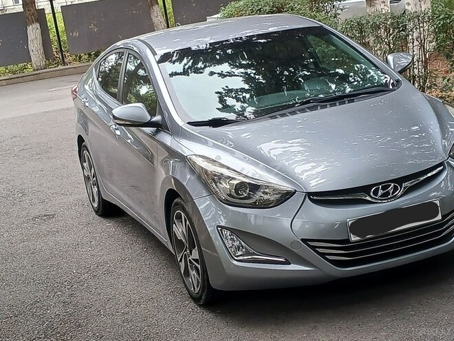 Hyundai Elantra 2015, 119,000 km - 1.8 l - Bakı