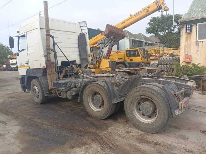 MAZ 643008 2011, 359,999 km - 11.0 l - Bakı