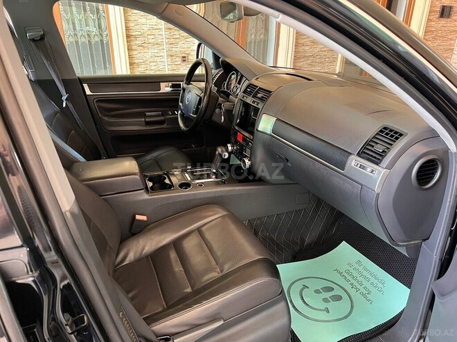 Volkswagen Touareg 2004, 244,600 km - 3.2 л - Gəncə