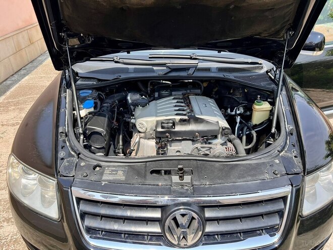 Volkswagen Touareg 2004, 244,600 km - 3.2 л - Gəncə