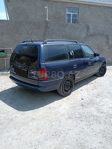 Opel Astra 1996, 424,000 km - 1.6 l - Bakı