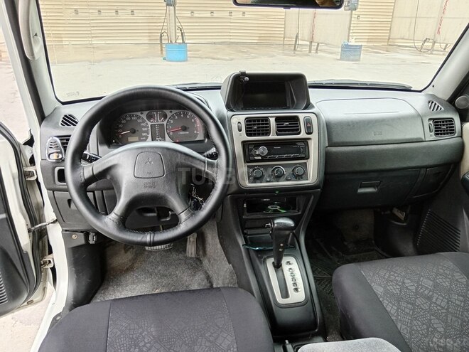 Mitsubishi Pajero io 2001, 347,000 km - 2.0 л - Sumqayıt