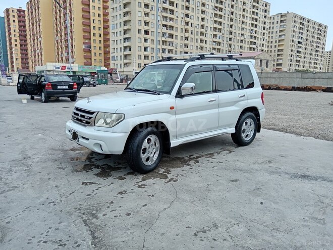 Mitsubishi Pajero io 2001, 347,000 km - 2.0 л - Sumqayıt