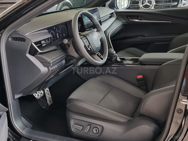 Toyota Camry-36