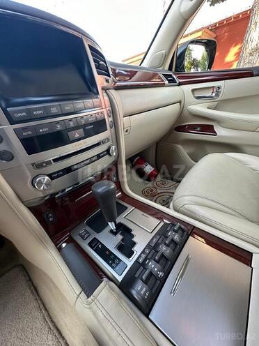 Lexus LX 570 2012, 180,000 km - 5.7 l - Bakı